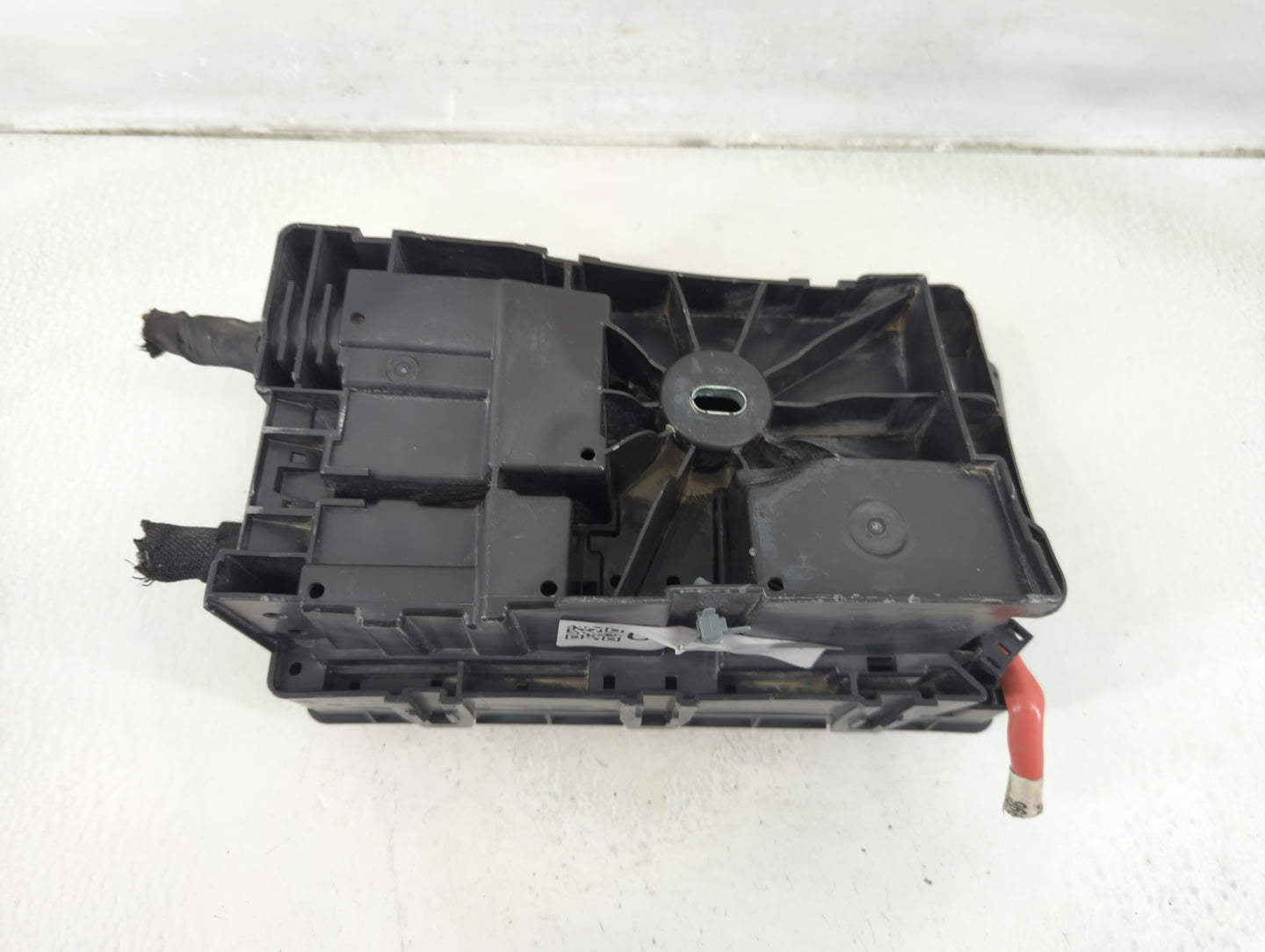 2012-2014 Chevrolet Cruze Fusebox Fuse Box Panel Relay Module P/N:812461952 Fits Fits 2012 2013 2014 OEM Used Auto Parts - O
