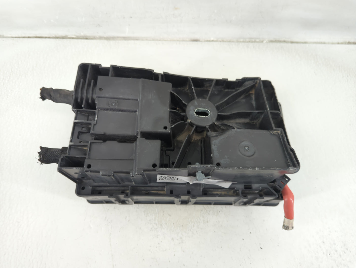 2012-2014 Chevrolet Cruze Fusebox Fuse Box Panel Relay Module P/N:812461952 Fits Fits 2012 2013 2014 OEM Used Auto Parts - O