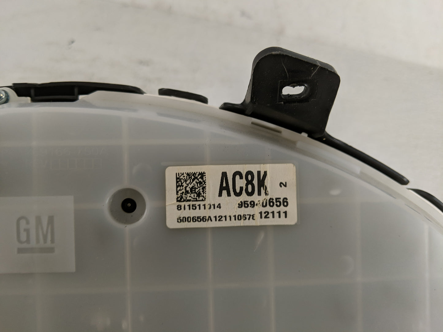 2012 Chevrolet Cruze Instrument Cluster Speedometer Gauges P/N:95940656 Fits OEM Used Auto Parts - Oemusedautoparts1.com