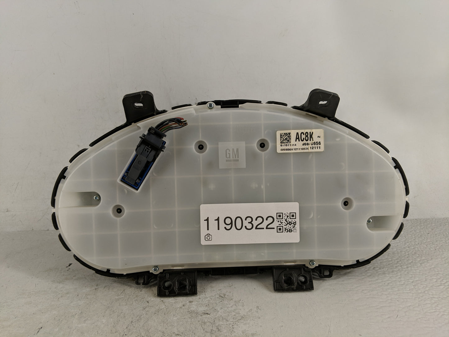 2012 Chevrolet Cruze Instrument Cluster Speedometer Gauges P/N:95940656 Fits OEM Used Auto Parts - Oemusedautoparts1.com