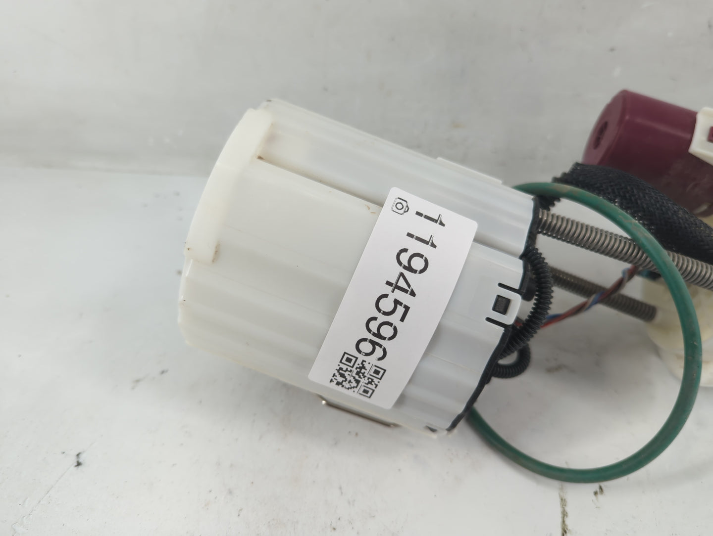 2011-2016 Chevrolet Cruze Electrical Gas Fuel Pump Assembly - Oemusedautoparts1.com