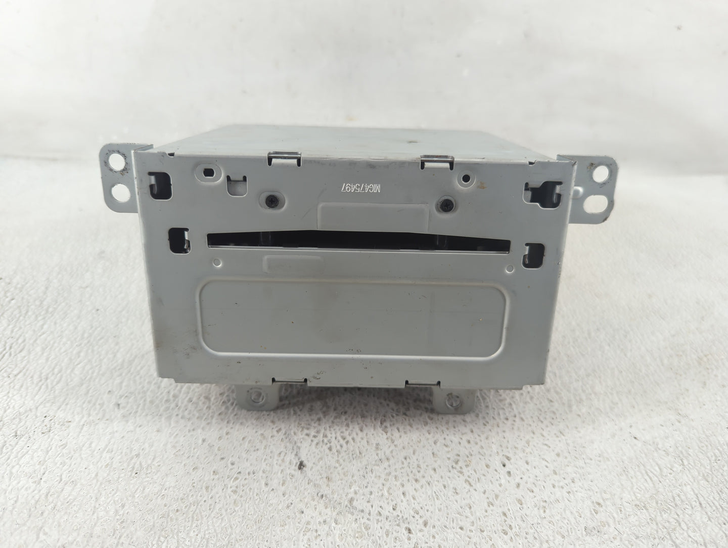2011-2012 Chevrolet Cruze Radio AM FM Cd Player Receiver Replacement P/N:22870782 Fits Fits 2010 2011 2012 OEM Used Auto Par