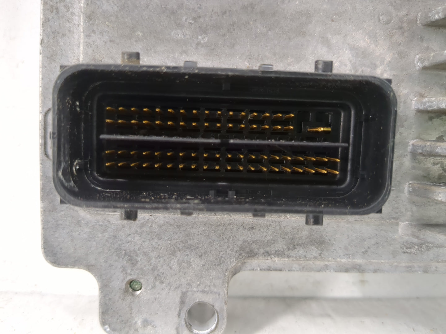2011-2012 Chevrolet Cruze PCM Engine Control Computer ECU ECM PCU OEM P/N:E83 12653536 Fits Fits 2009 2010 2011 2012 2013 20