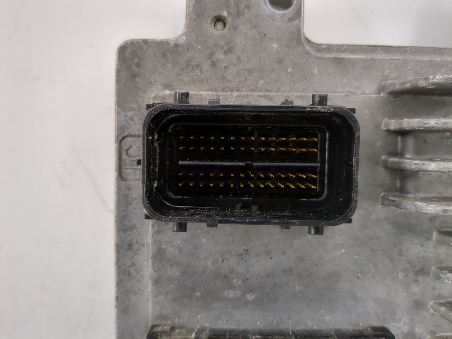 2011-2012 Chevrolet Cruze PCM Engine Control Computer ECU ECM PCU OEM P/N:E83 12653536 Fits Fits 2009 2010 2011 2012 2013 20