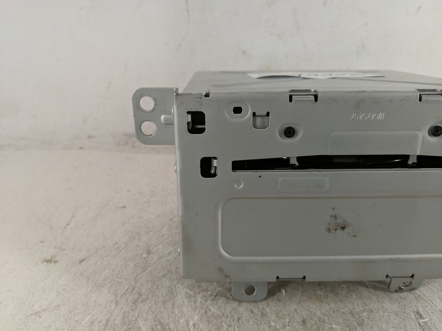 2012 Chevrolet Cruze Radio AM FM Cd Player Receiver Replacement P/N:22815634 Fits OEM Used Auto Parts - Oemusedautoparts1.co