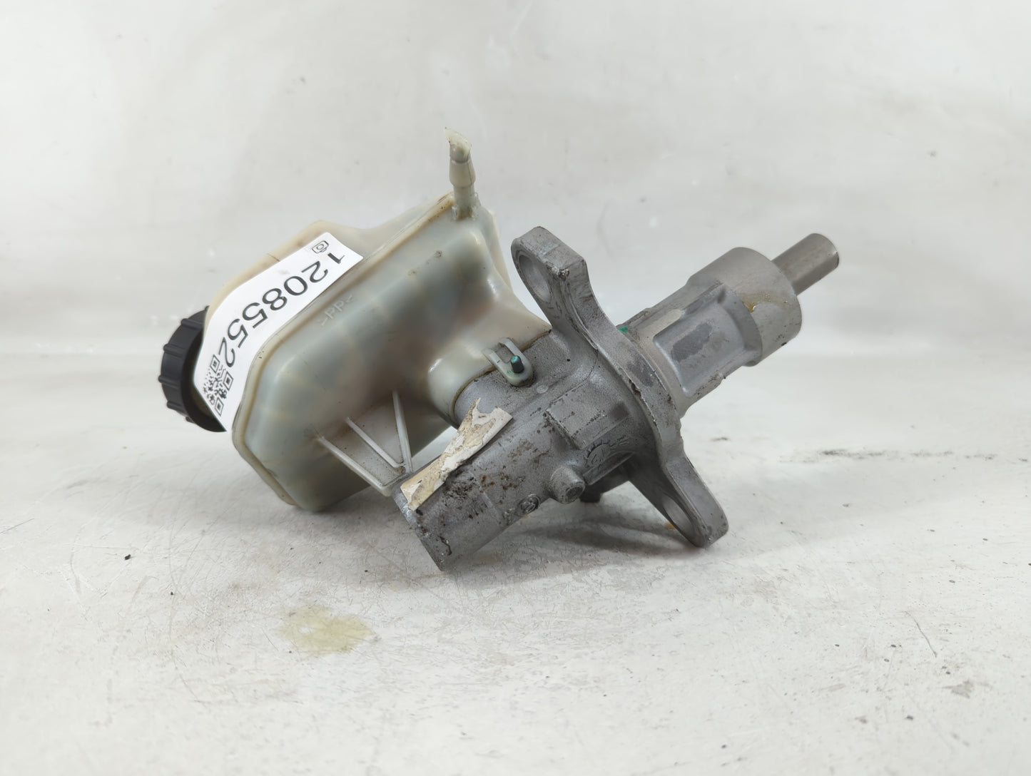 2011-2016 Chevrolet Cruze Brake Master Cylinder 1208552 - Oemusedautoparts1.com