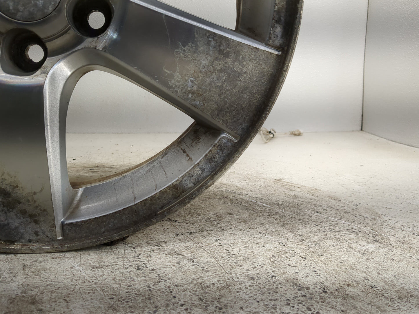 2011-2014 Chevrolet Cruze Oem Wheel Rim - Oemusedautoparts1.com