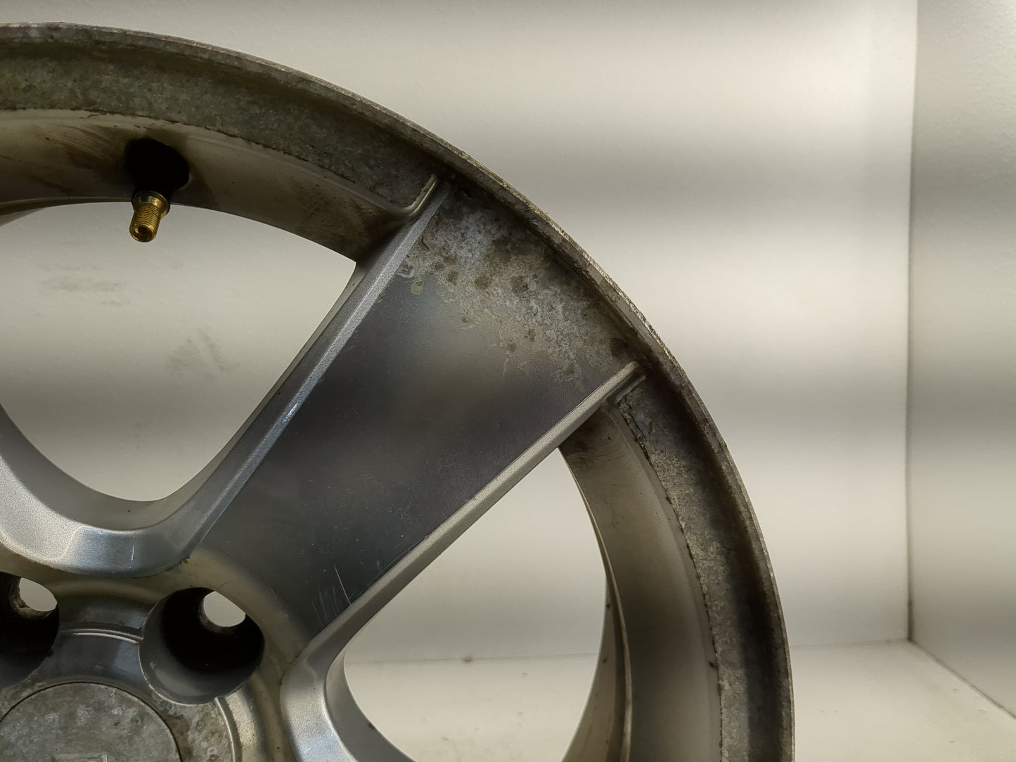 2011-2014 Chevrolet Cruze Oem Wheel Rim - Oemusedautoparts1.com