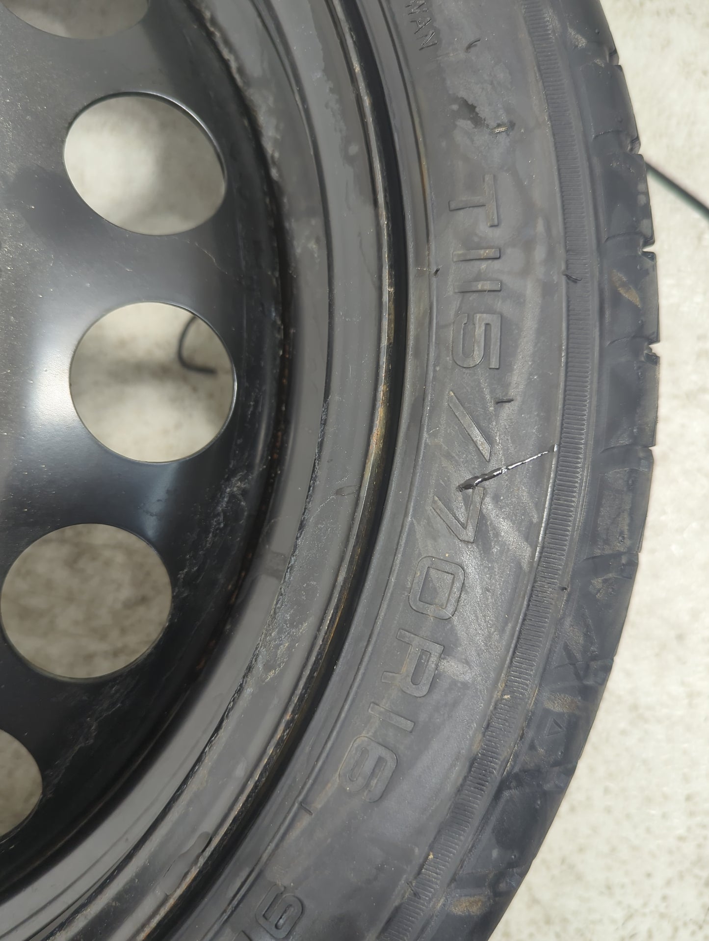 2011-2016 Chevrolet Cruze Spare Donut Tire Wheel Rim Oem 1209740 - Oemusedautoparts1.com
