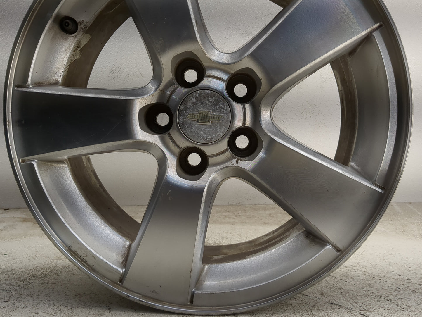 2011-2014 Chevrolet Cruze Oem Wheel Rim - Oemusedautoparts1.com