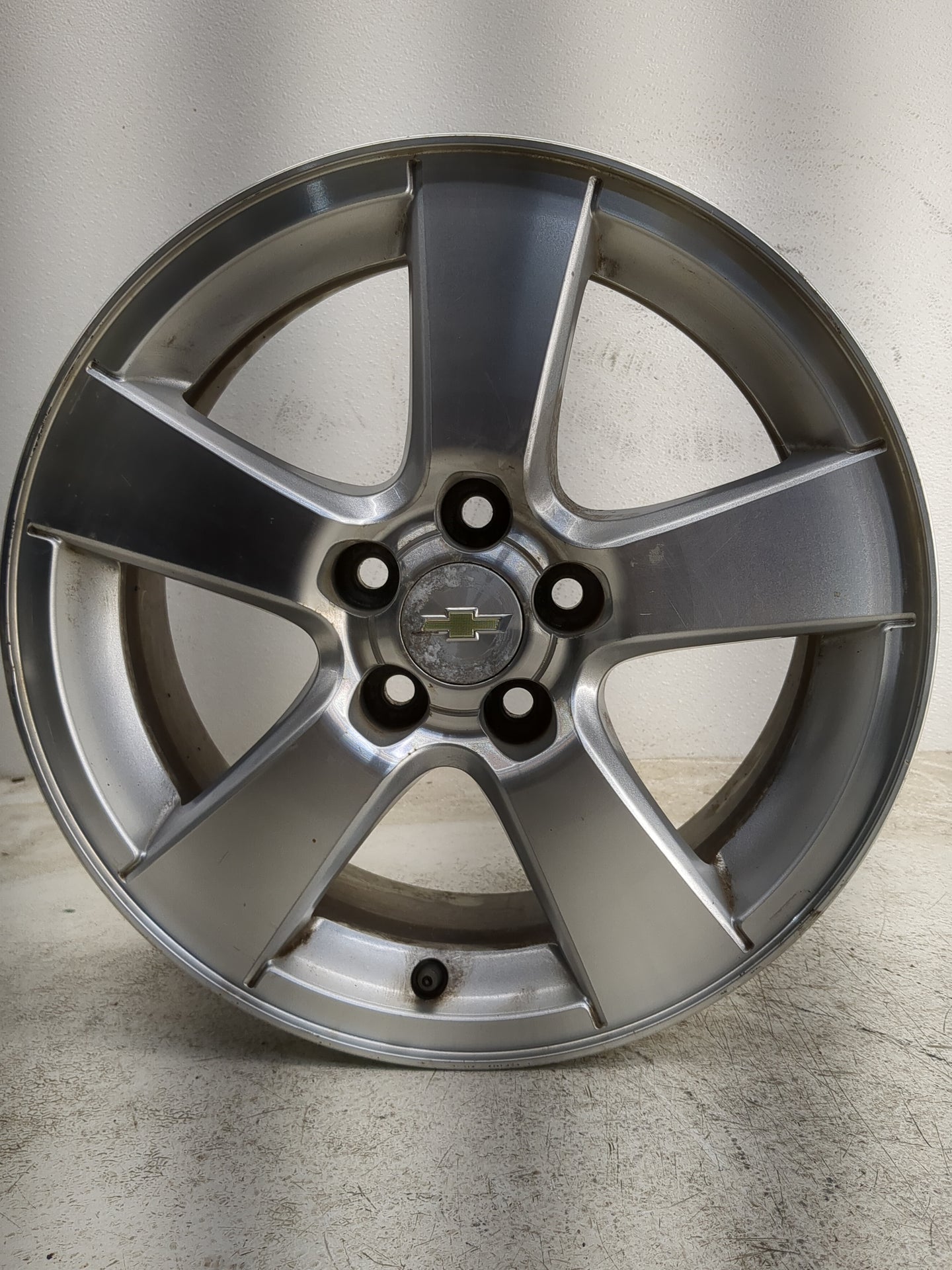 2011-2014 Chevrolet Cruze Oem Wheel Rim - Oemusedautoparts1.com