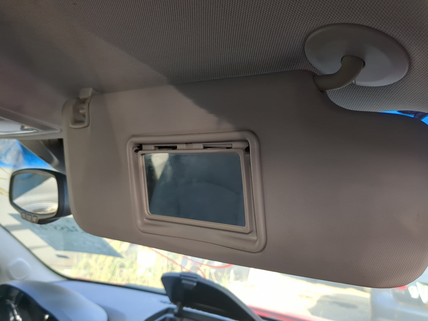 2011-2016 Chevrolet Cruze Sun Visor Shade Replacement Passenger Right Mirror Fits Fits 2011 2012 2013 2014 2015 2016 OEM Use