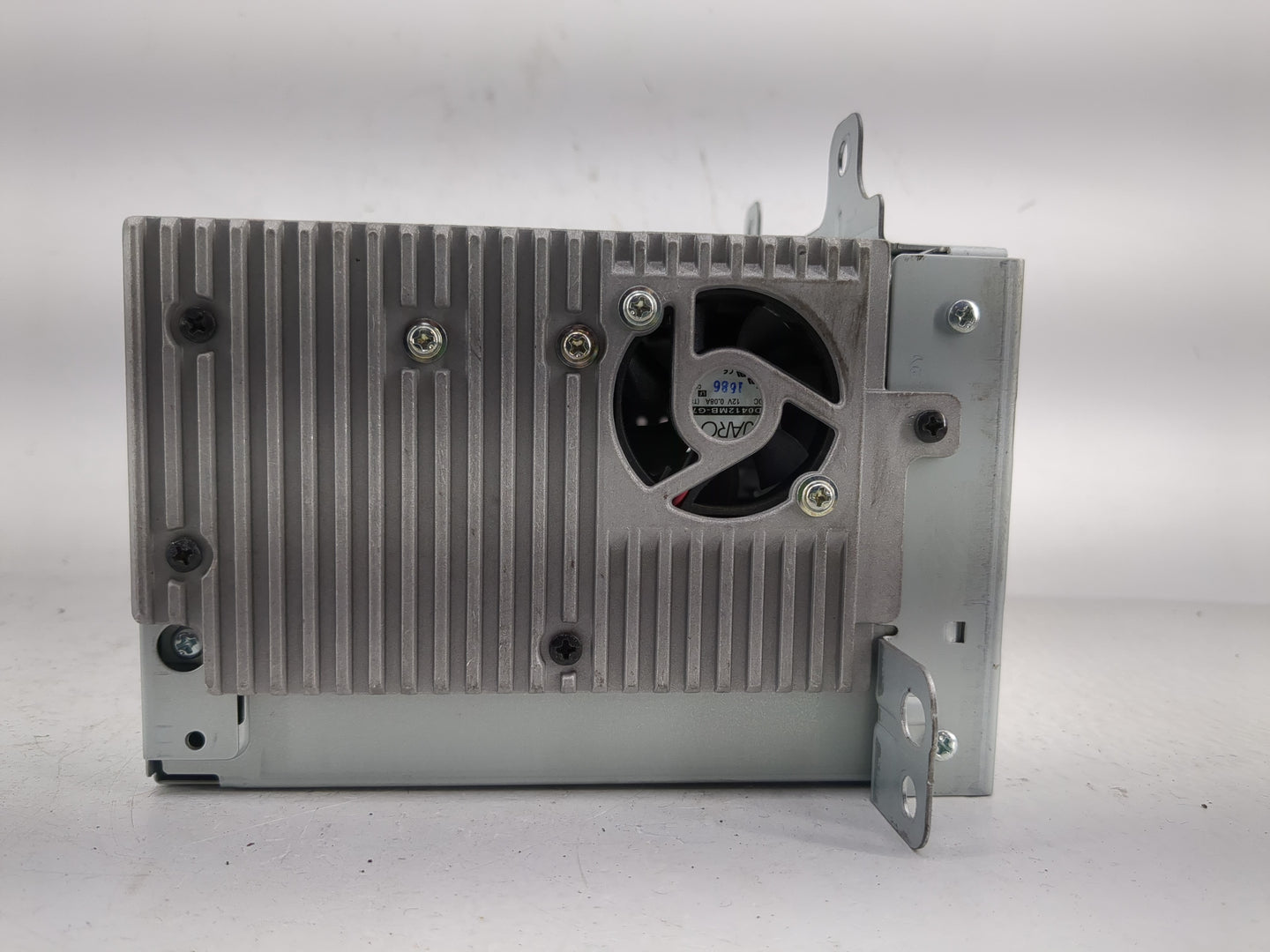 2012 Chevrolet Cruze Radio AM FM Cd Player Receiver Replacement P/N:22815635 Fits OEM Used Auto Parts - Oemusedautoparts1.co