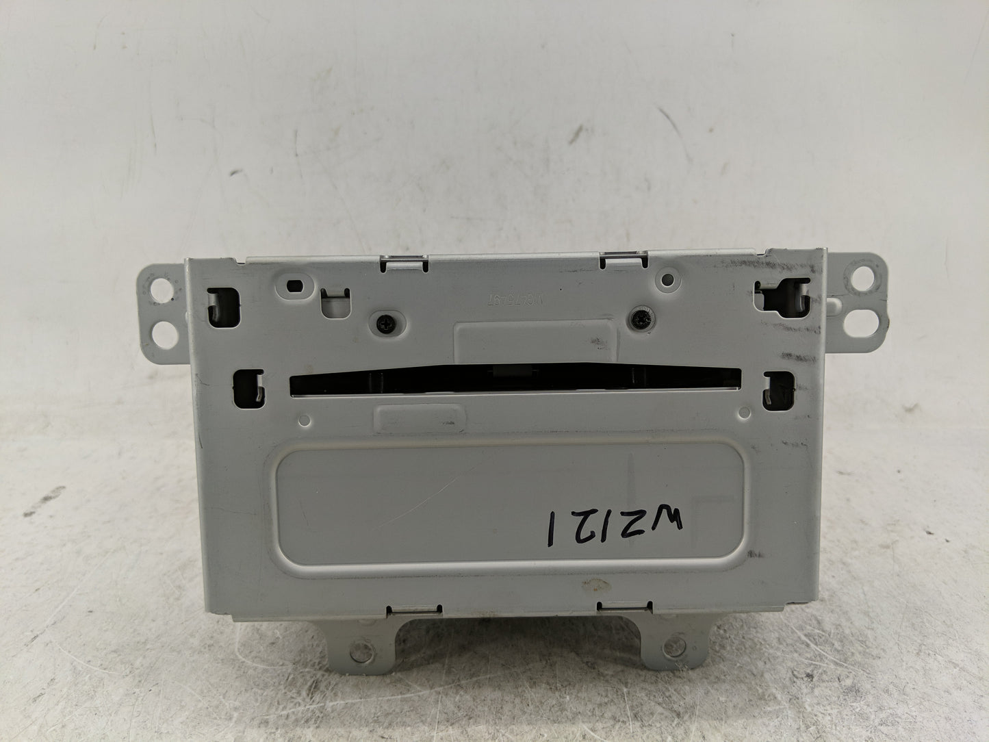 2012 Chevrolet Cruze Radio AM FM Cd Player Receiver Replacement P/N:22815634 Fits OEM Used Auto Parts - Oemusedautoparts1.co