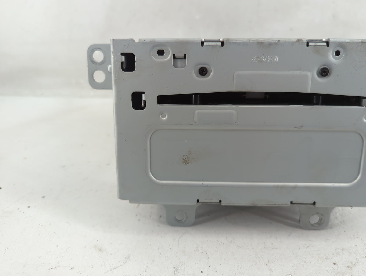 2012 Chevrolet Cruze Radio AM FM Cd Player Receiver Replacement P/N:22815634 OEM Used Auto Parts - Oemusedautoparts1.com
