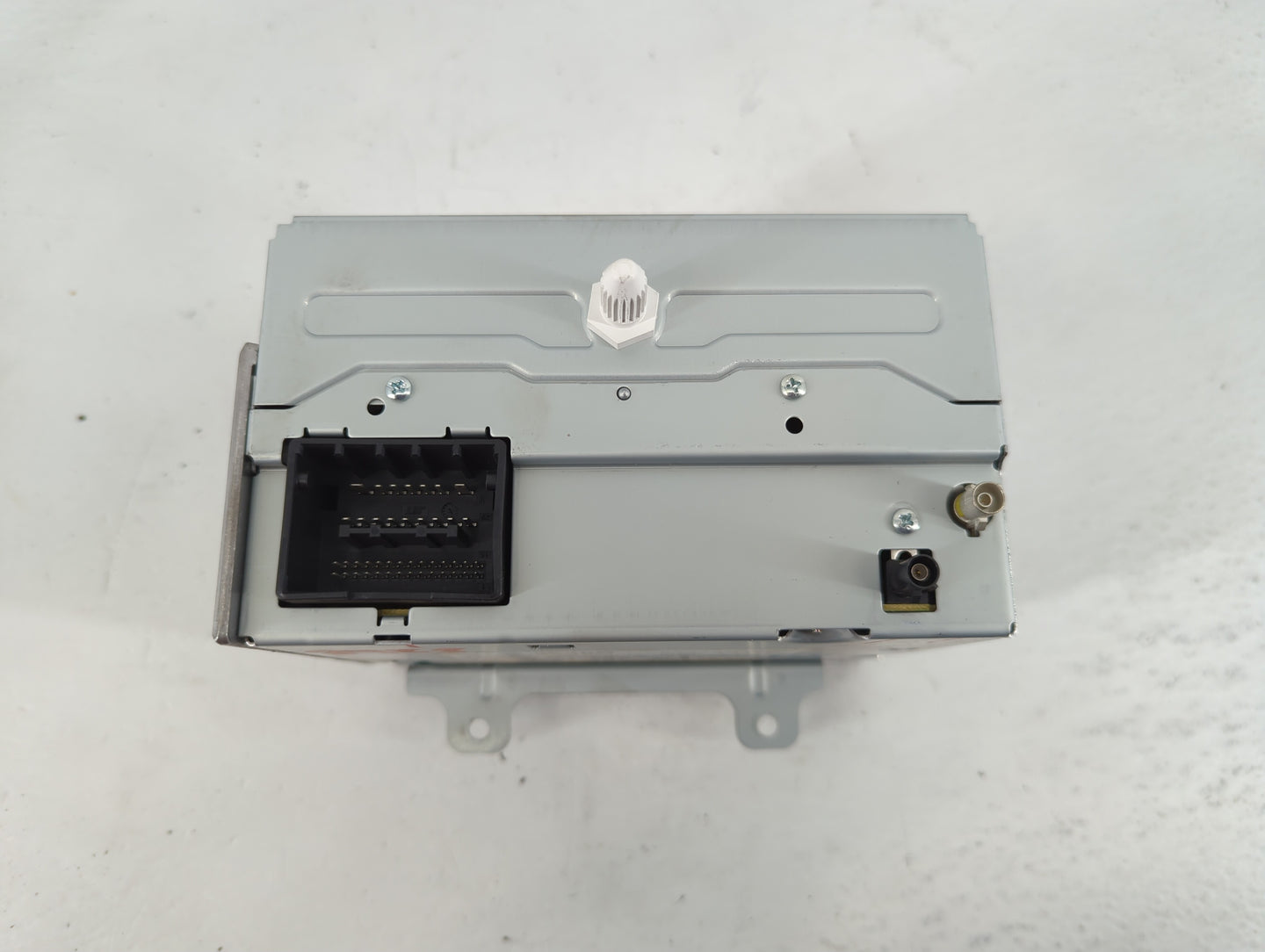 2012 Chevrolet Cruze Radio AM FM Cd Player Receiver Replacement Fits OEM Used Auto Parts - Oemusedautoparts1.com