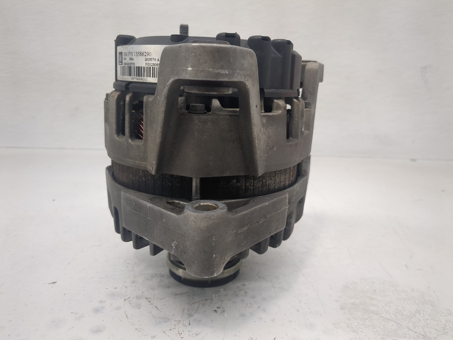 2012-2016 Chevrolet Cruze Alternator Replacement Generator Charging Assembly Engine OEM P/N:13588290 Fits OEM Used Auto Part