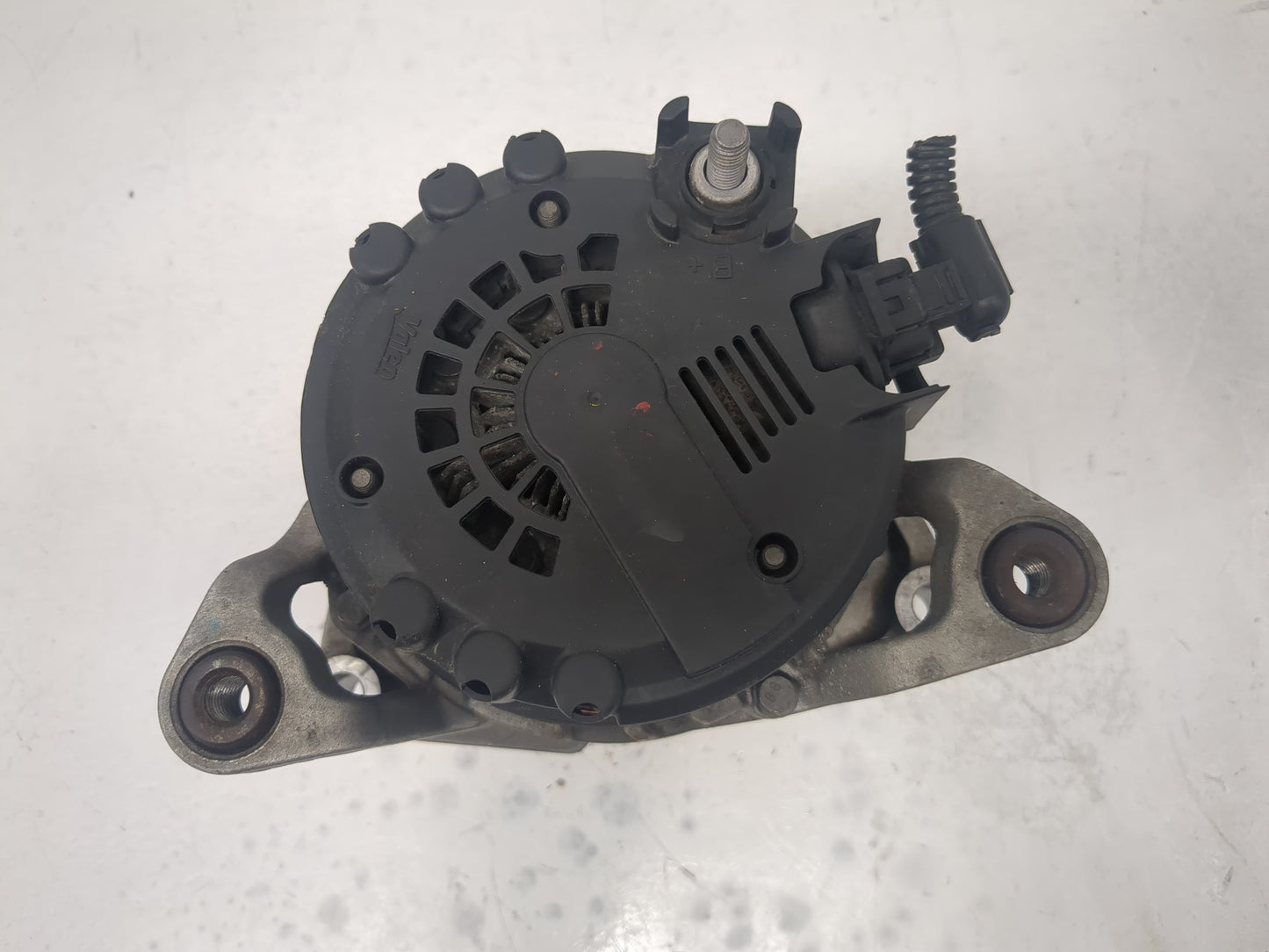 2012-2016 Chevrolet Cruze Alternator Replacement Generator Charging Assembly Engine OEM P/N:13588290 Fits OEM Used Auto Part