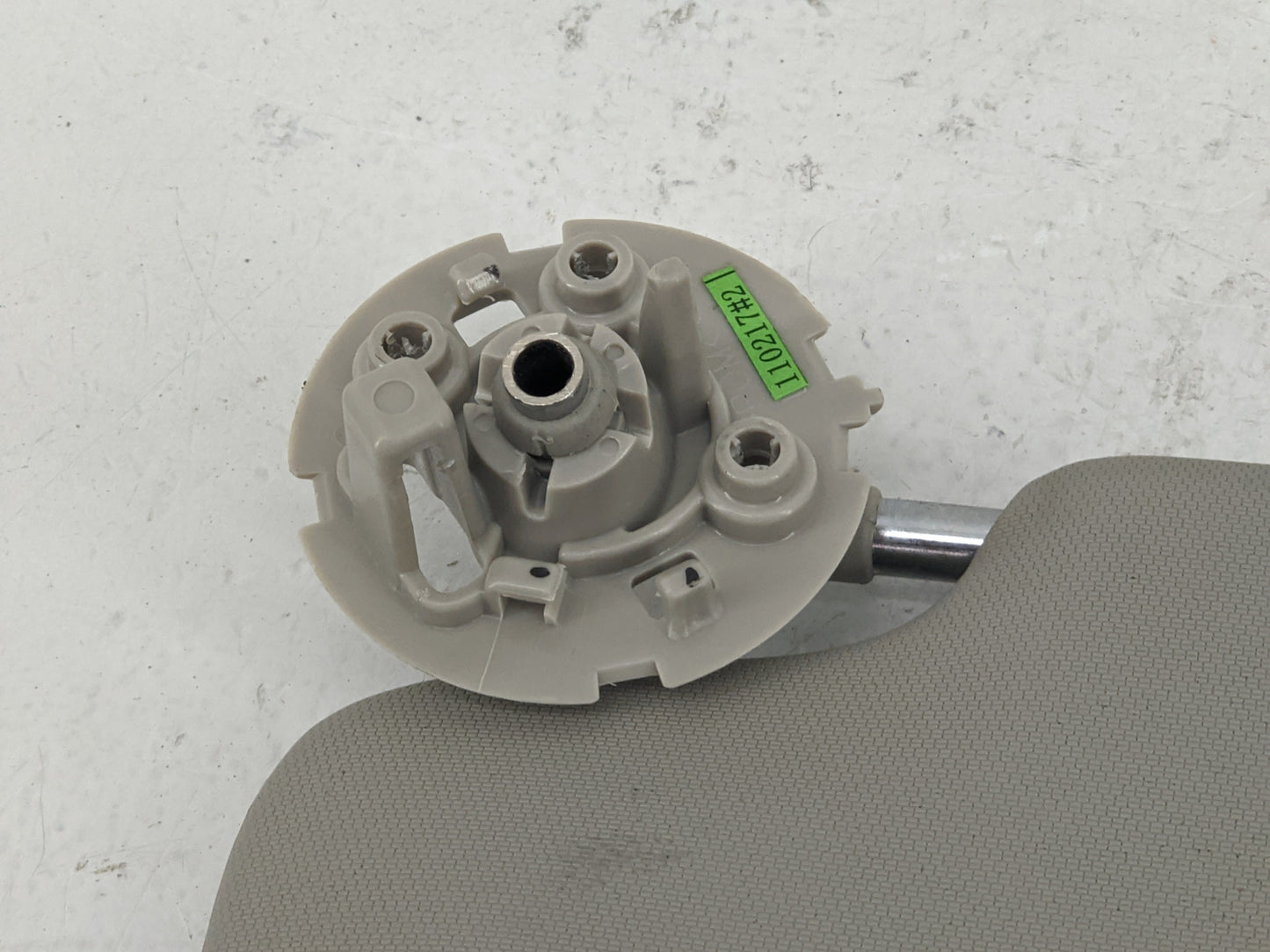 2011-2016 Chevrolet Cruze Sun Visor Shade Replacement Passenger Right Mirror Fits Fits 2011 2012 2013 2014 2015 2016 OEM Use