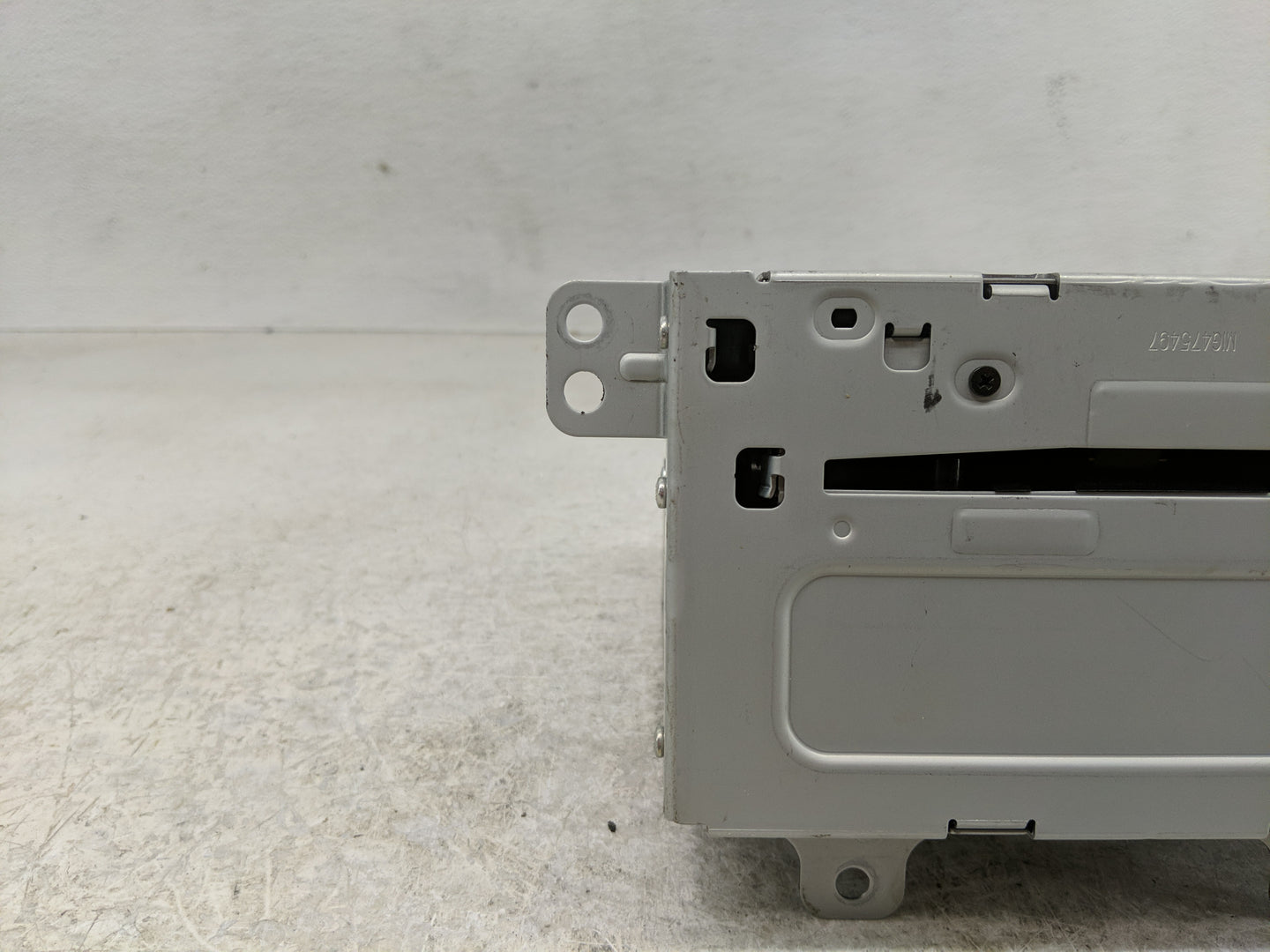 2012 Chevrolet Cruze Radio AM FM Cd Player Receiver Replacement P/N:22815634 Fits OEM Used Auto Parts - Oemusedautoparts1.co