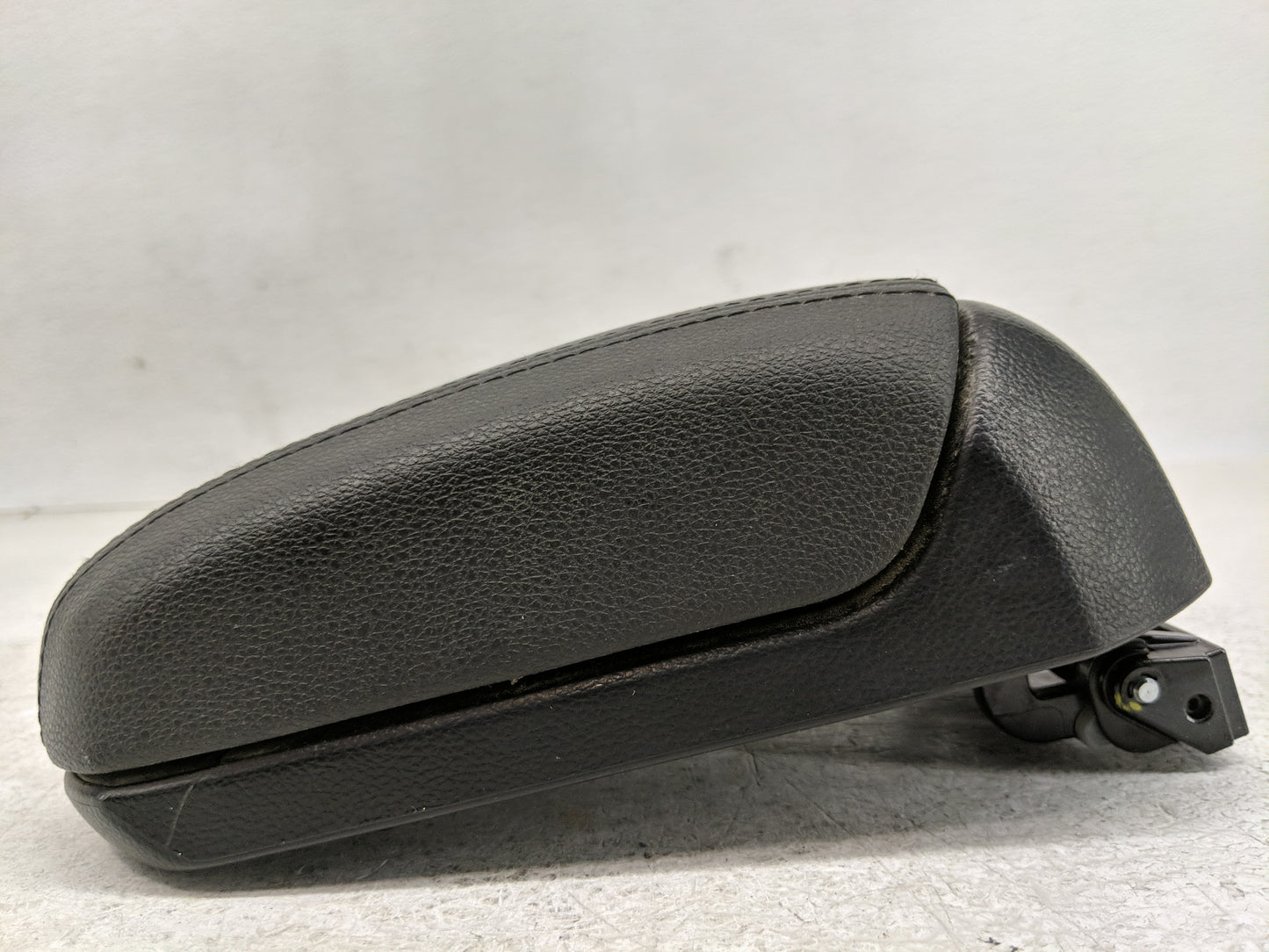 2012 Chevrolet Cruze Center Console Armrest Cover Lid Fits OEM Used Auto Parts - Oemusedautoparts1.com