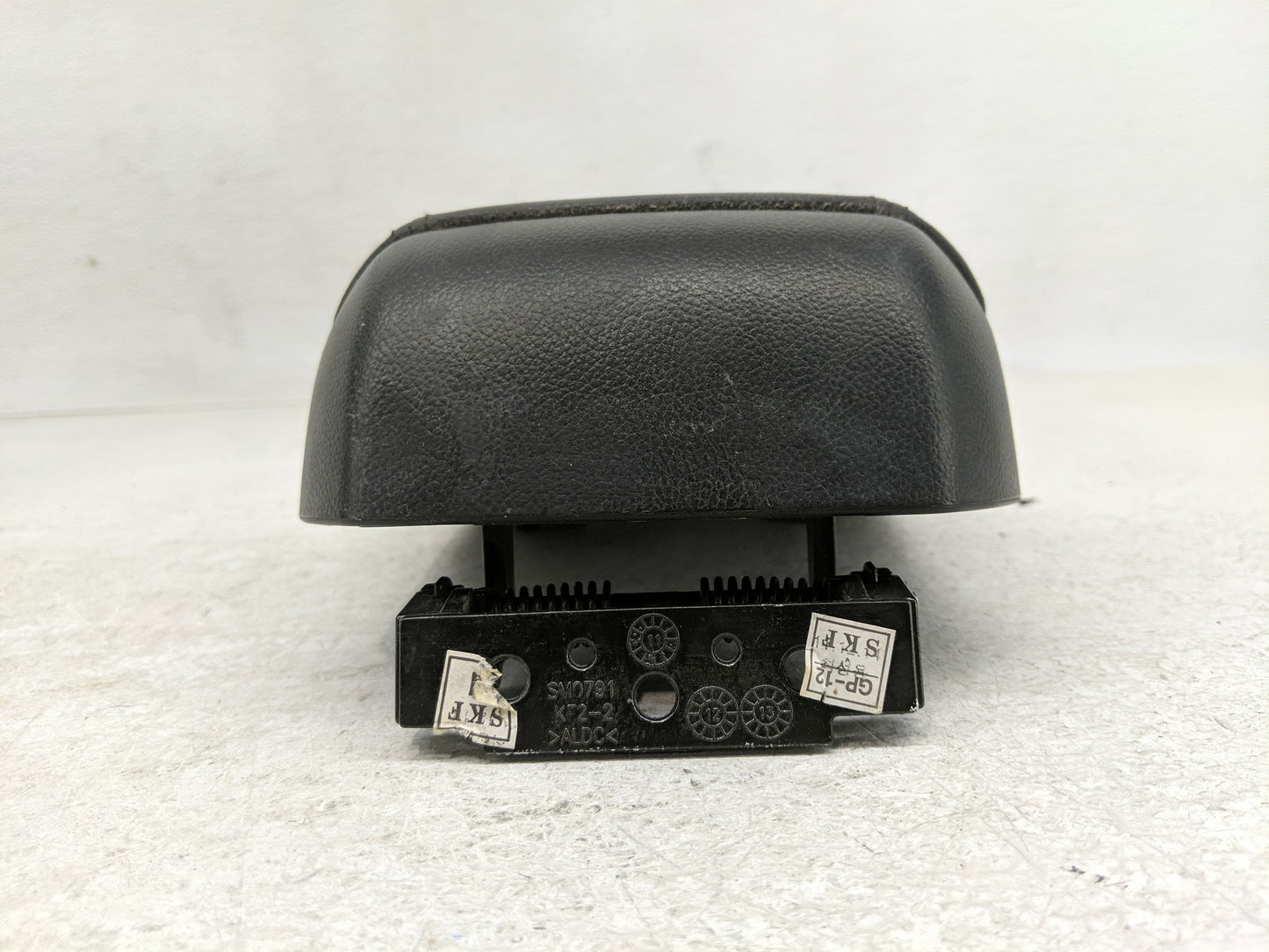 2012 Chevrolet Cruze Center Console Armrest Cover Lid Fits OEM Used Auto Parts - Oemusedautoparts1.com