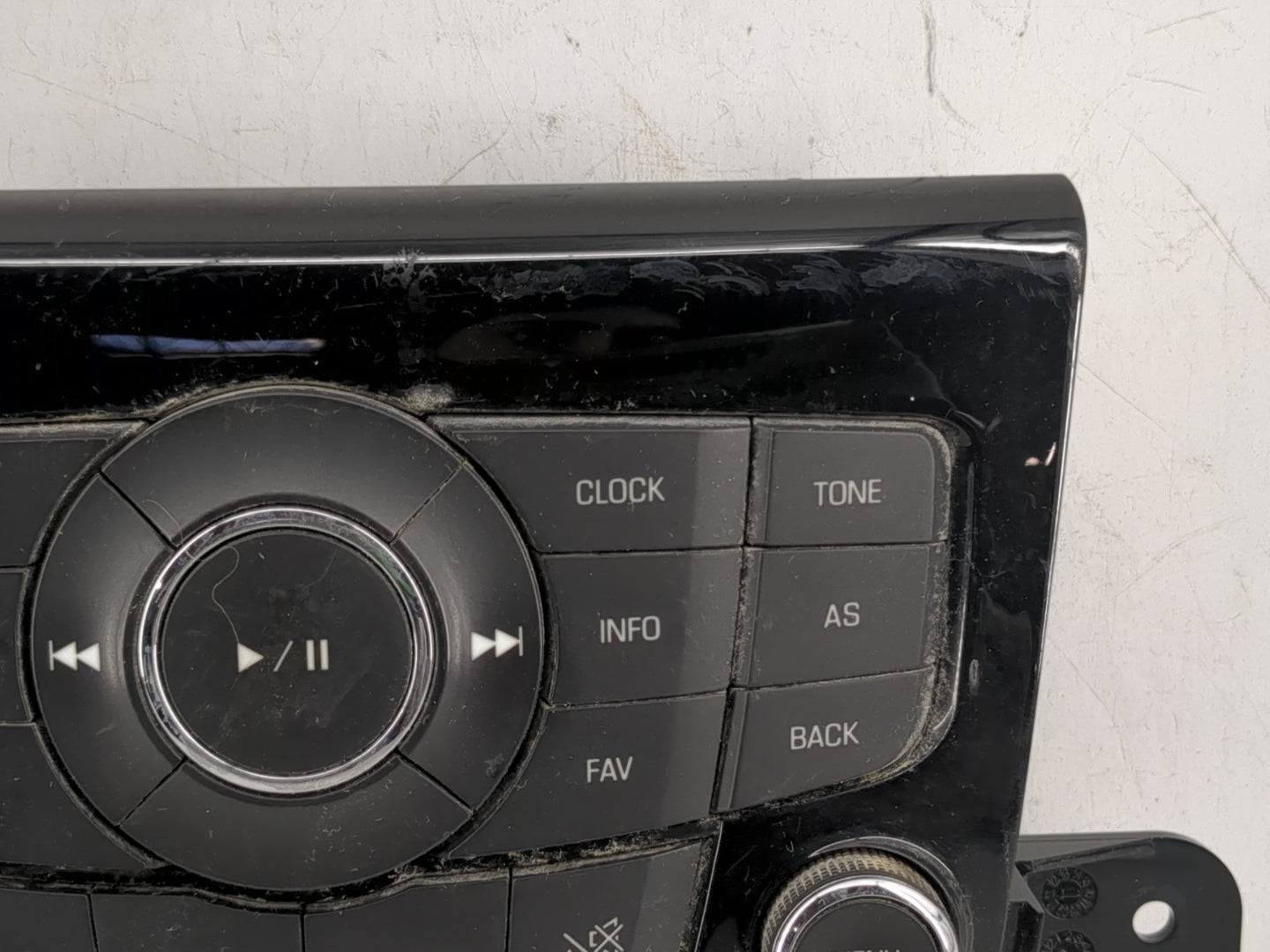 2012-2016 Chevrolet Cruze Radio Control Panel - Oemusedautoparts1.com