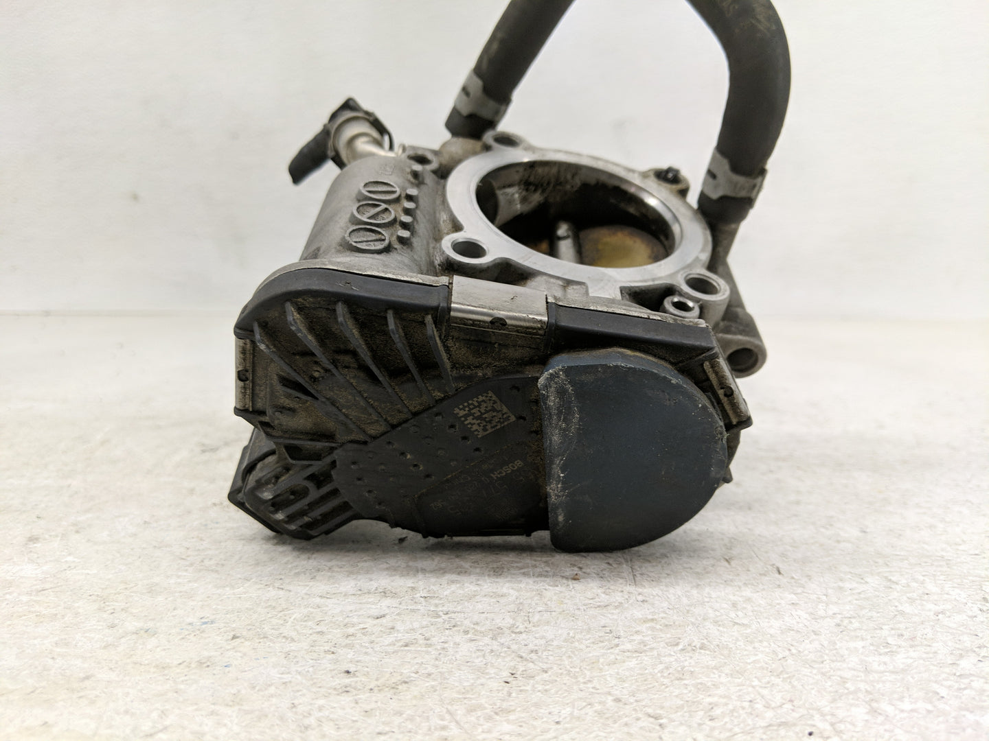 2011-2016 Chevrolet Cruze Throttle Body Fits Fits 2009 2010 2011 2012 2013 2014 2015 2016 2017 2018 OEM Used Auto Parts - Oe