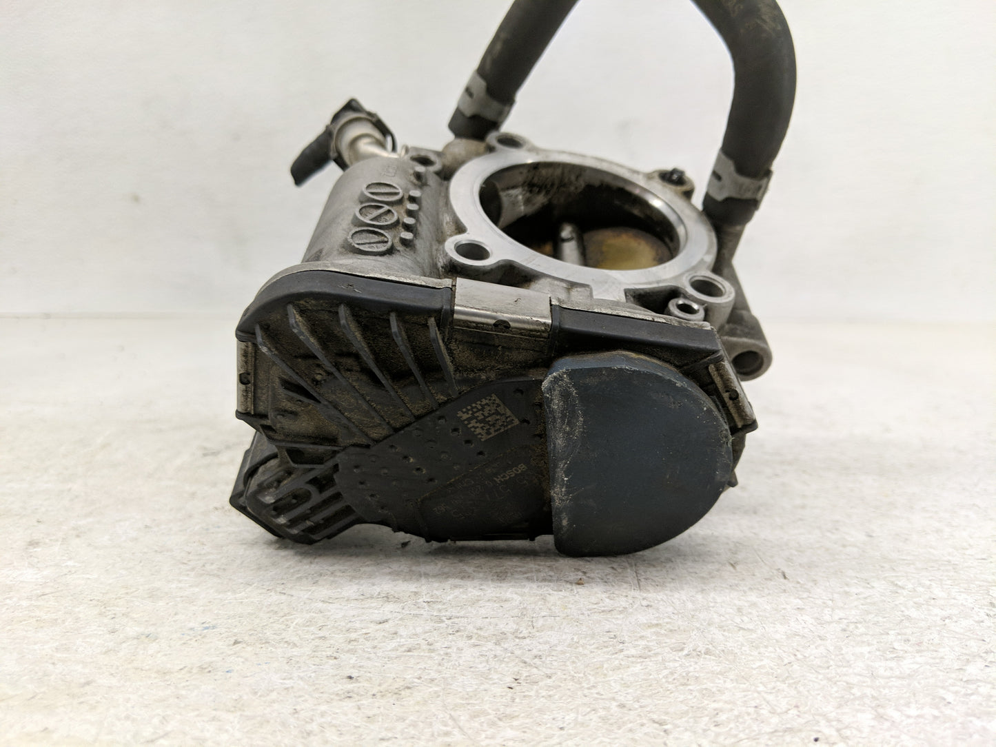 2011-2016 Chevrolet Cruze Throttle Body Fits Fits 2009 2010 2011 2012 2013 2014 2015 2016 2017 2018 OEM Used Auto Parts - Oe