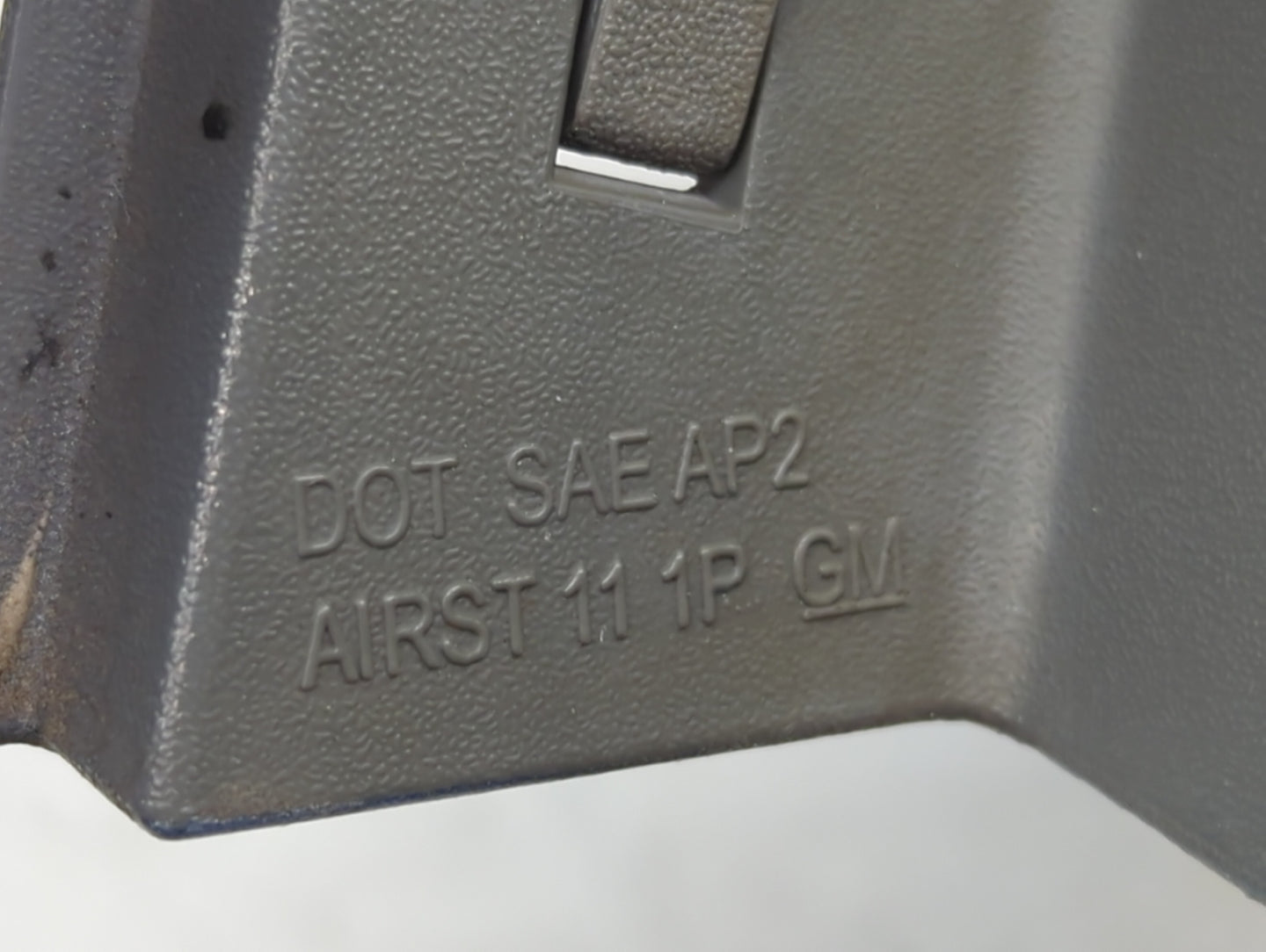 2011-2016 Chevrolet Cruze Tail Light Assembly Passenger Right OEM P/N:AIRST 11 1P Fits Fits 2011 2012 2013 2014 2015 2016 OE