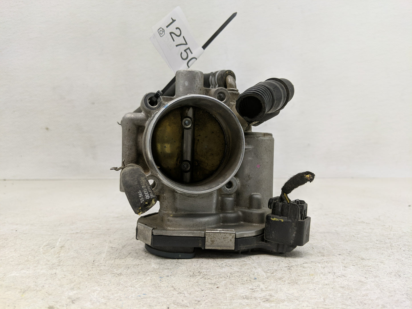 2011-2016 Chevrolet Cruze Throttle Body P/N:55 577 375 Fits Fits 2009 2010 2011 2012 2013 2014 2015 2016 2017 2018 OEM Used 