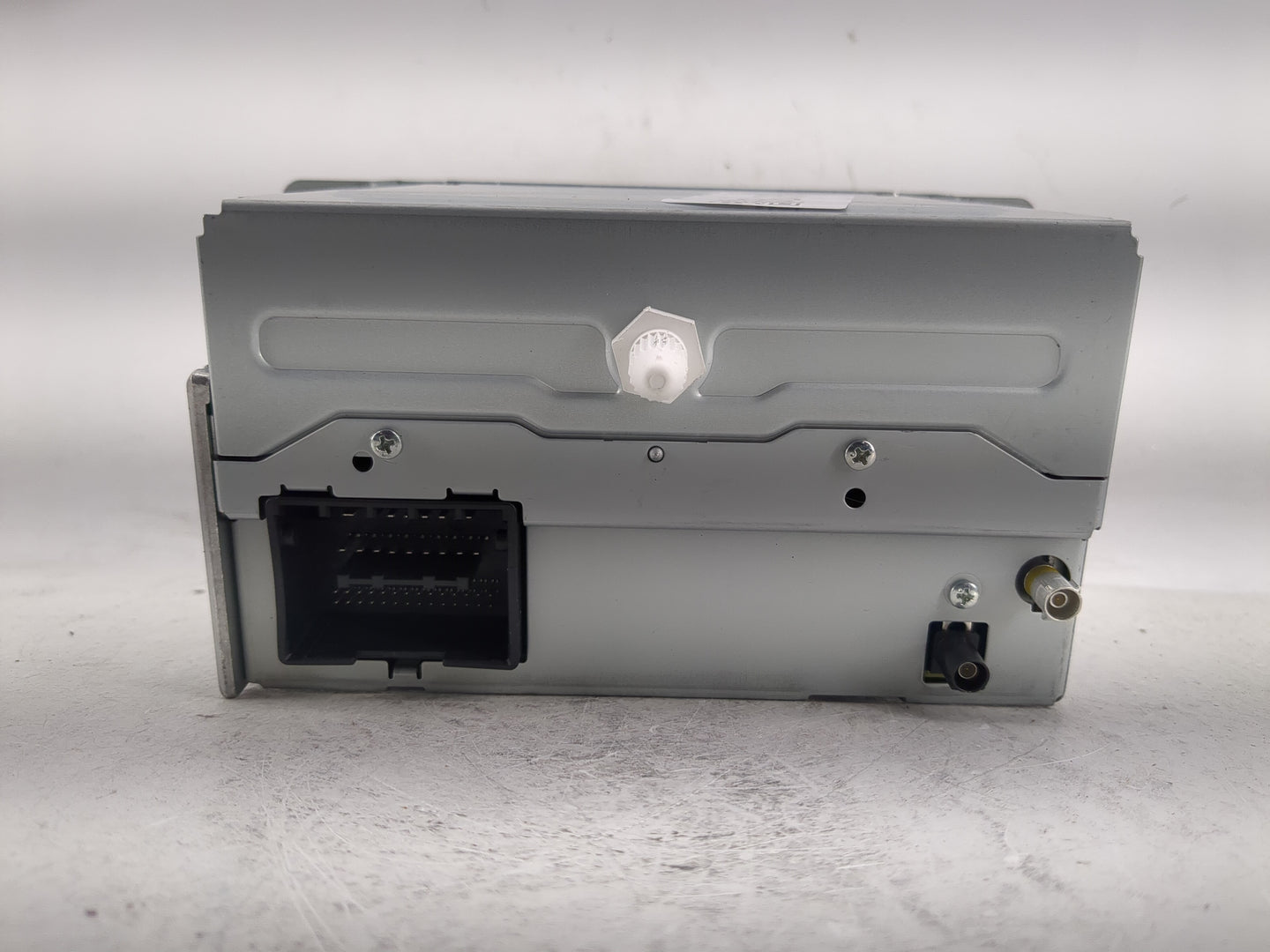 2012 Chevrolet Cruze Radio AM FM Cd Player Receiver Replacement P/N:22870782 Fits OEM Used Auto Parts - Oemusedautoparts1.co
