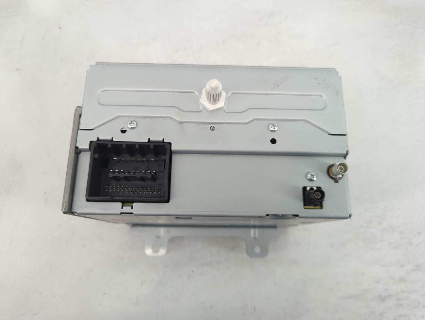2012 Chevrolet Cruze Radio AM FM Cd Player Receiver Replacement P/N:22870782 Fits OEM Used Auto Parts - Oemusedautoparts1.co