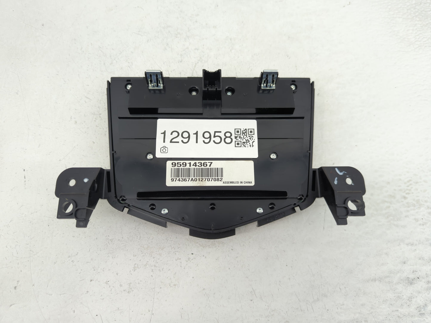 2011-2016 Chevrolet Cruze Radio Control Panel - Oemusedautoparts1.com