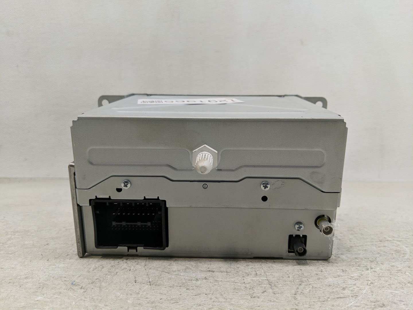 2012 Chevrolet Cruze Radio AM FM Cd Player Receiver Replacement P/N:22870782 Fits OEM Used Auto Parts - Oemusedautoparts1.co