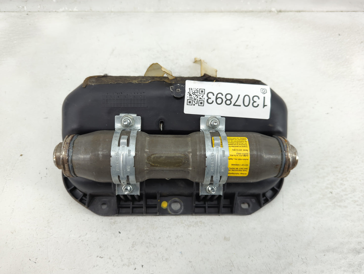 2012 Chevrolet Cruze Air Bag Passenger Right Dashboard OEM P/N:22853010 Fits OEM Used Auto Parts - Oemusedautoparts1.com