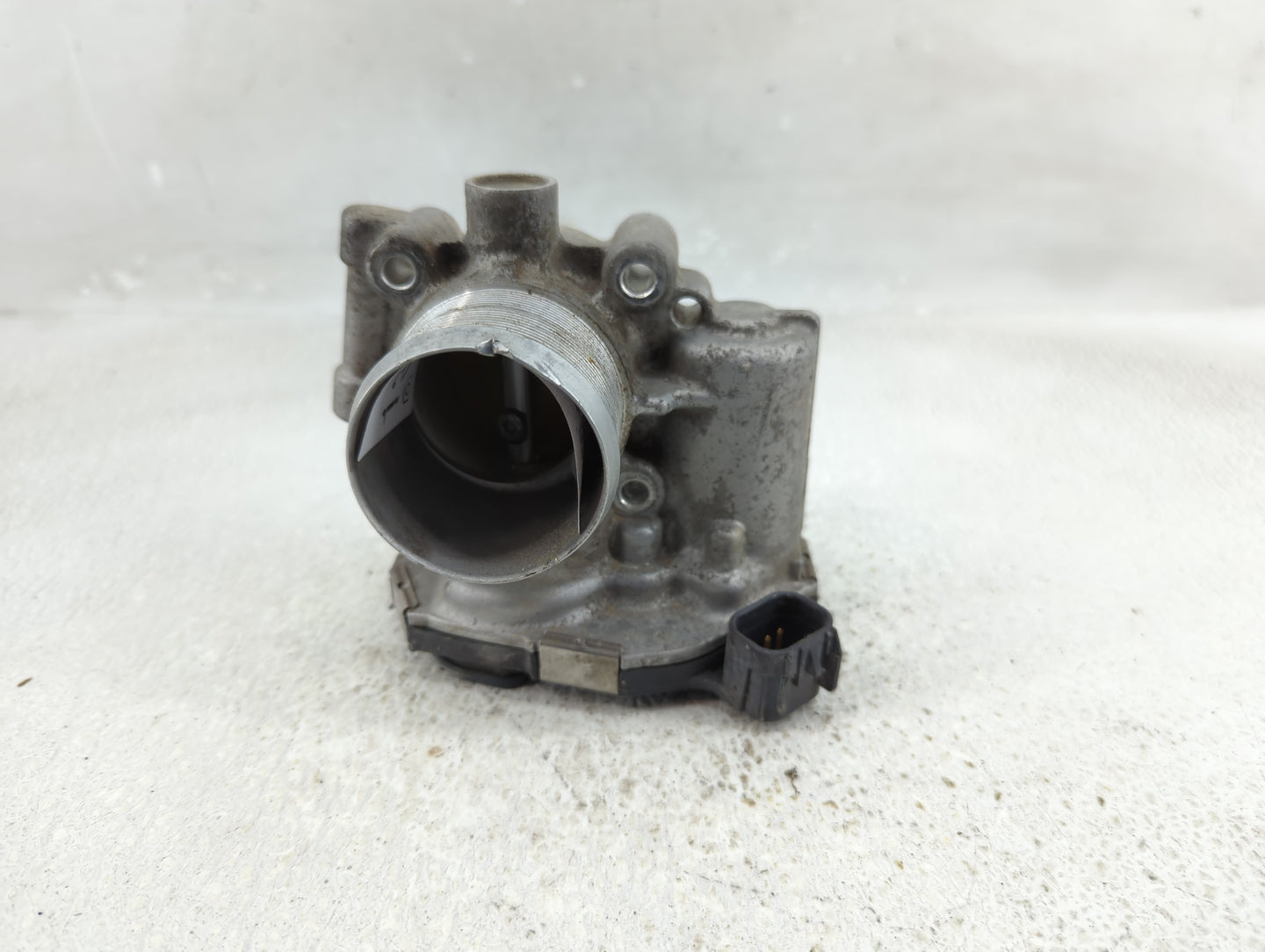 2011-2016 Chevrolet Cruze Throttle Body P/N:55 565 489 Fits Fits 2011 2012 2013 2014 2015 2016 2017 2018 2019 2020 2021 OEM 