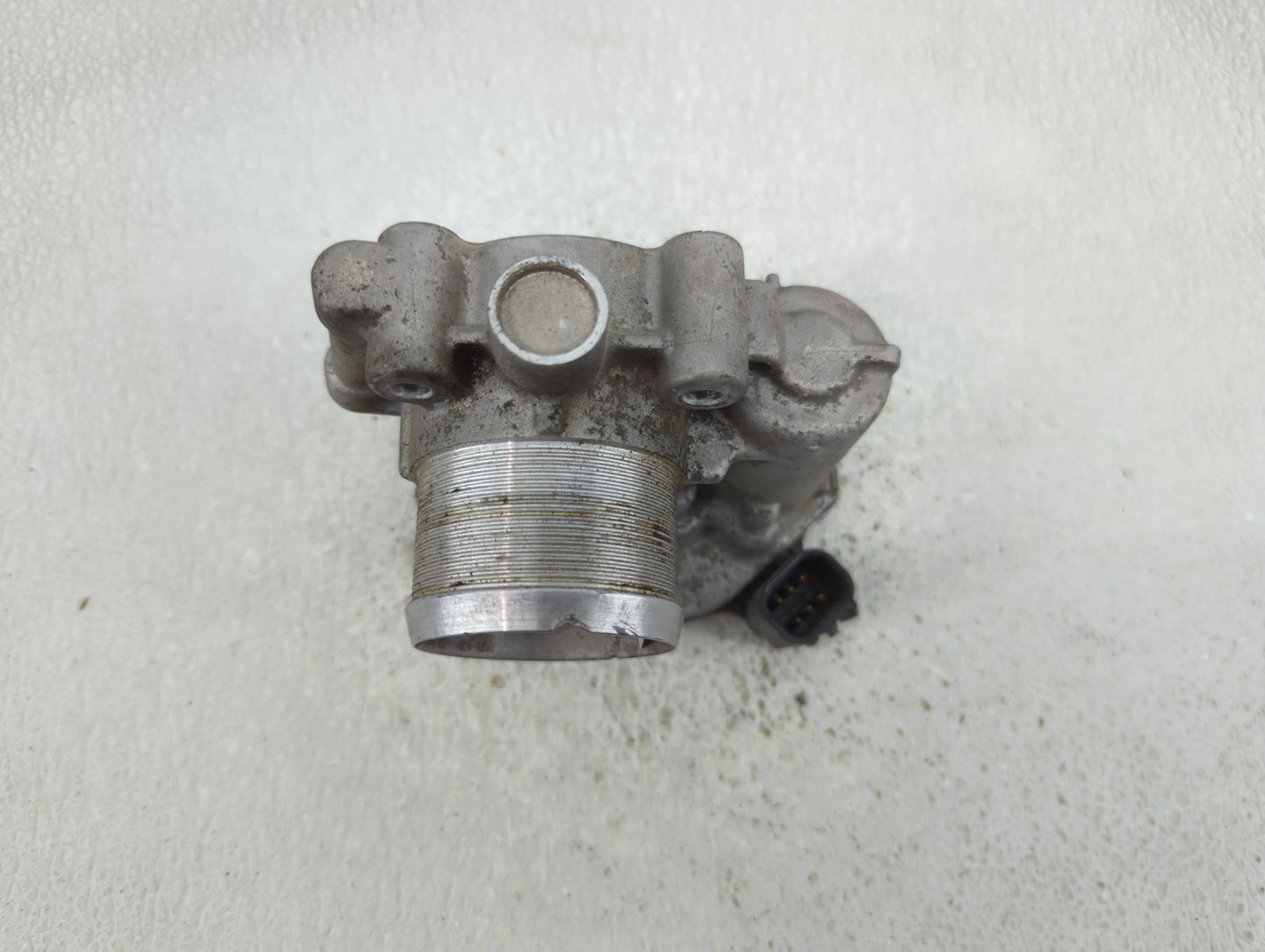 2011-2016 Chevrolet Cruze Throttle Body P/N:55 565 489 Fits Fits 2011 2012 2013 2014 2015 2016 2017 2018 2019 2020 2021 OEM 