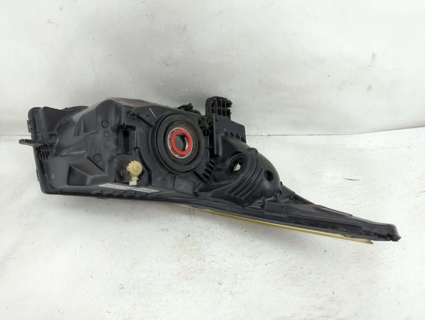 2011-2012 Chevrolet Cruze Driver Left Oem Head Light Headlight Lamp - Oemusedautoparts1.com