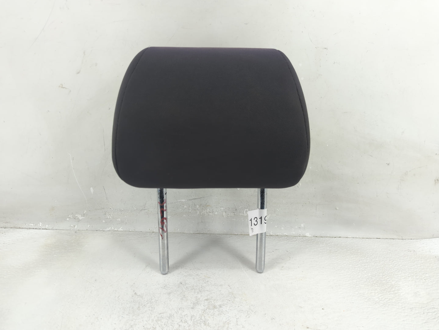 2012-2016 Chevrolet Cruze Headrest Head Rest Front Driver Passenger Seat - Oemusedautoparts1.com