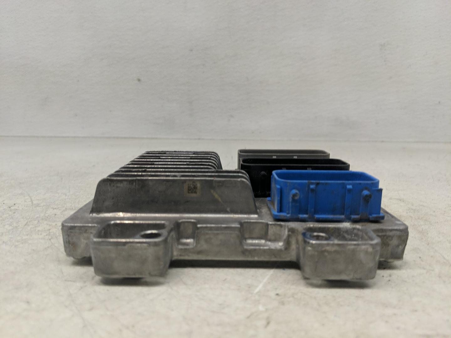 2012-2015 Chevrolet Cruze PCM Engine Control Computer ECU ECM PCU OEM P/N:12647241 Fits Fits 2012 2014 2015 OEM Used Auto Pa