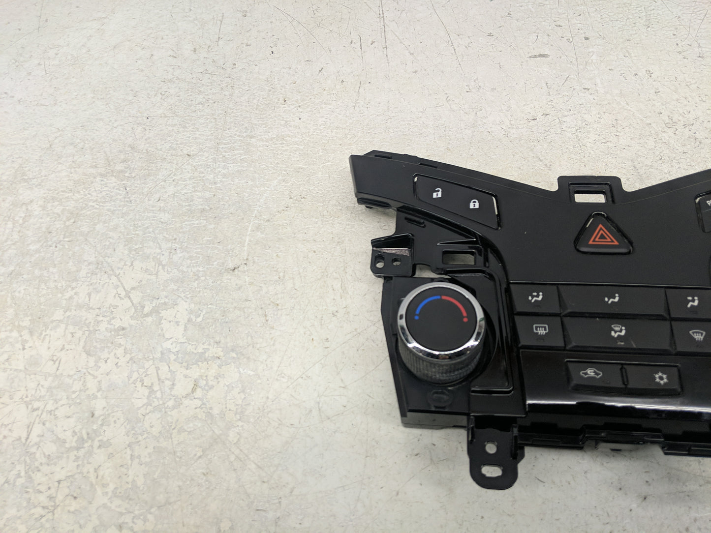2011-2012 Chevrolet Cruze Climate Control Module Temperature AC/Heater Replacement P/N:95017054 Fits Fits 2011 2012 OEM Used