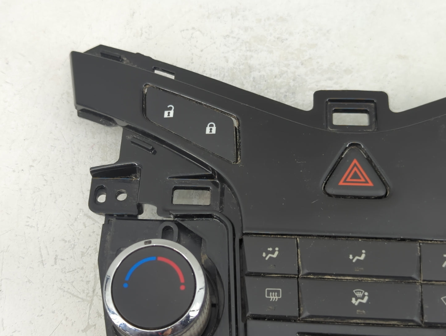 2011-2012 Chevrolet Cruze Climate Control Module Temperature AC/Heater Replacement P/N:95017054 Fits Fits 2011 2012 OEM Used