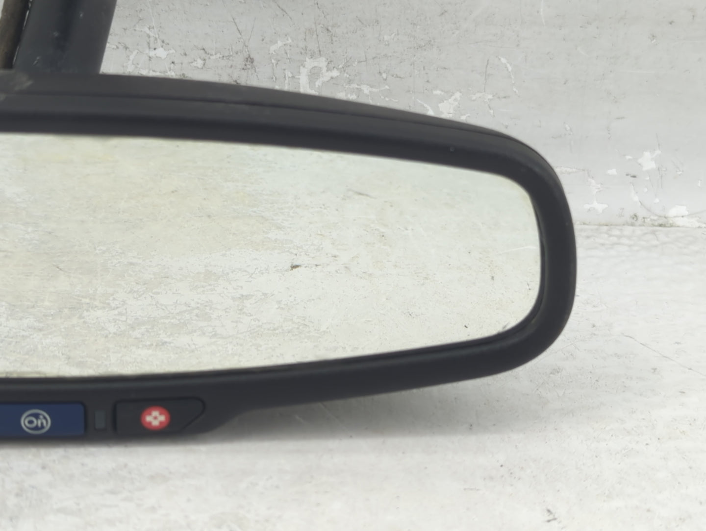 2011-2016 Chevrolet Cruze Interior Rear View Mirror Replacement OEM P/N:E11026391 Fits OEM Used Auto Parts - Oemusedautopart