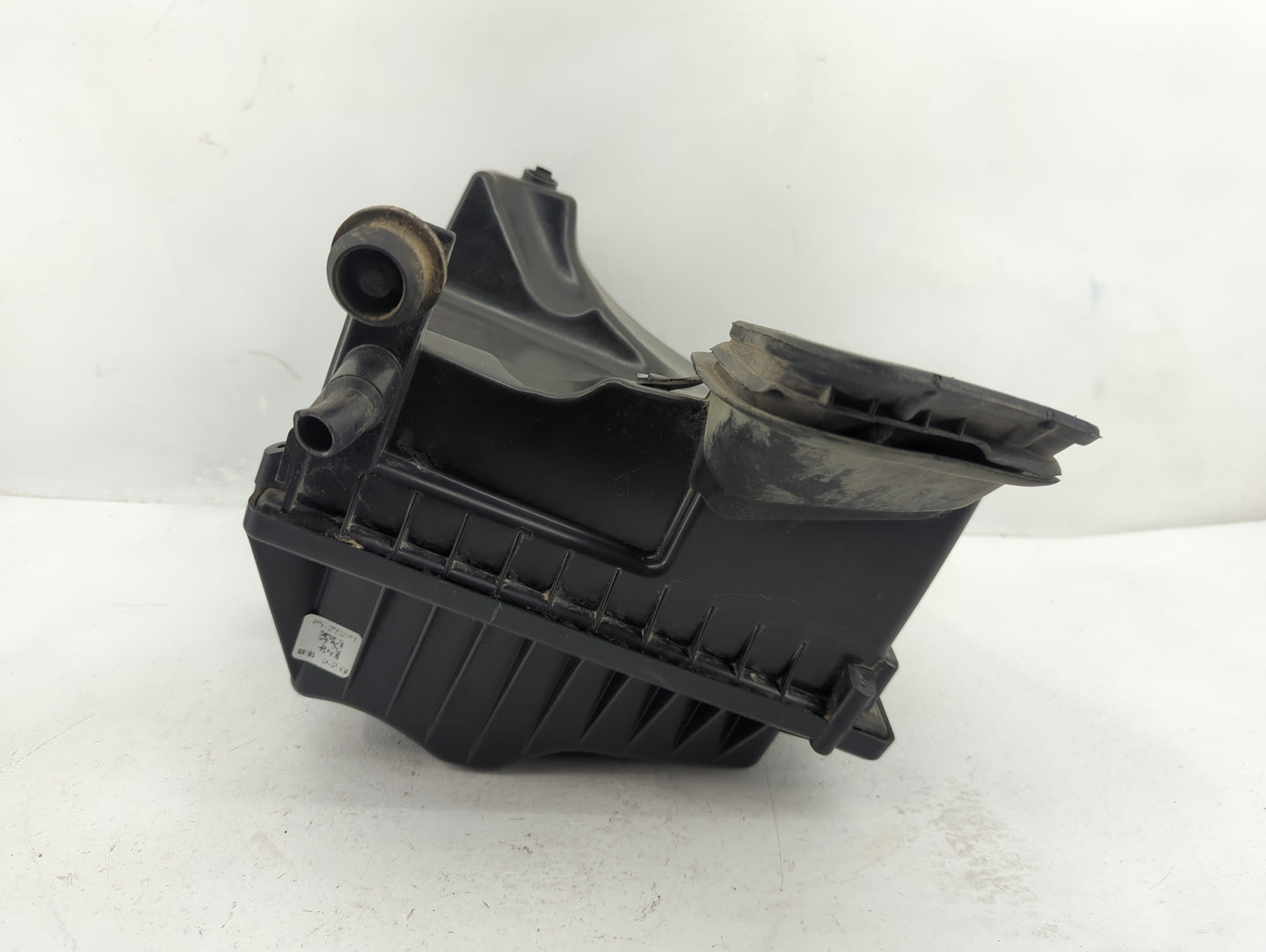2011-2012 Chevrolet Cruze Air Cleaner Intake-duct Hose Tube - Oemusedautoparts1.com