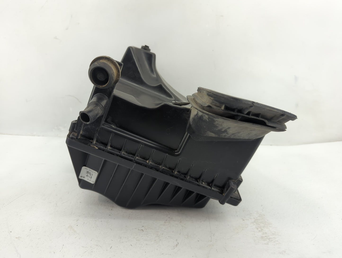 2011-2012 Chevrolet Cruze Air Cleaner Intake-duct Hose Tube - Oemusedautoparts1.com