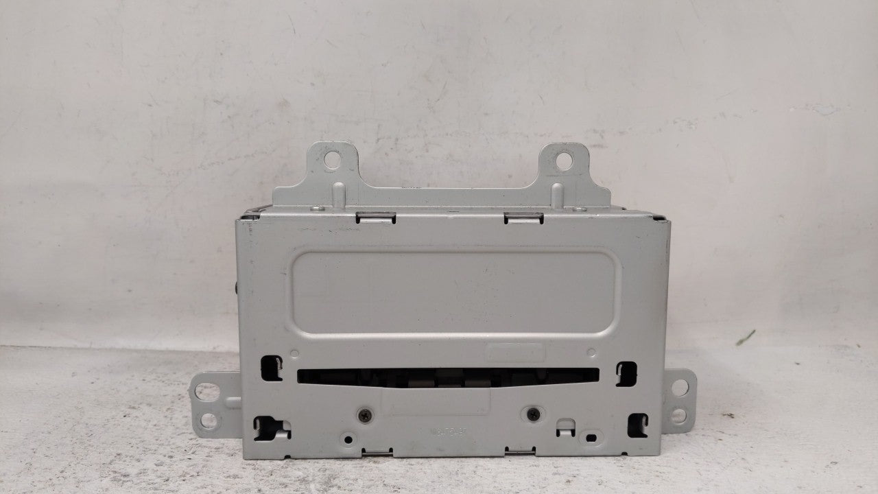 2012-2012 Chevrolet Cruze Am Fm Cd Player Radio Receiver - Oemusedautoparts1.com