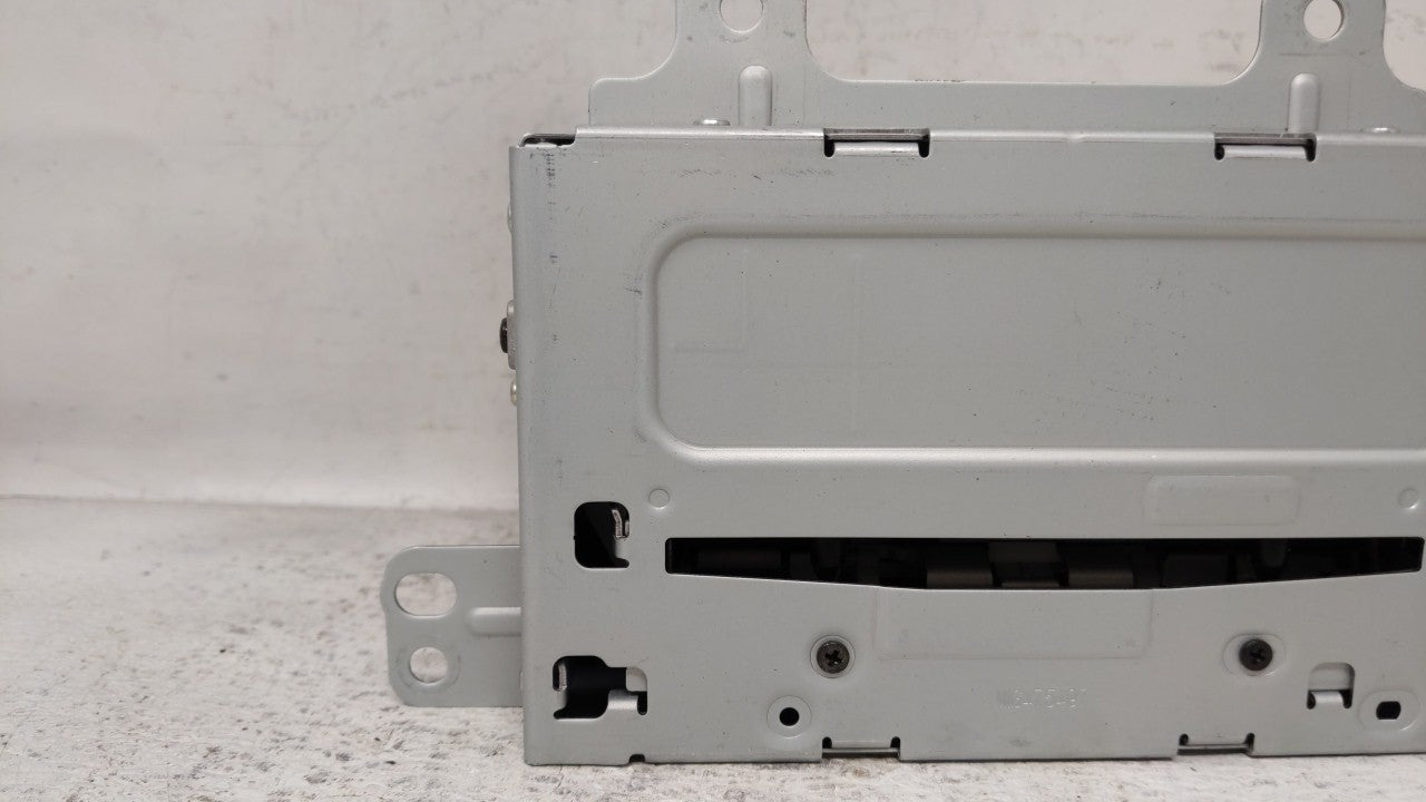2012-2012 Chevrolet Cruze Am Fm Cd Player Radio Receiver - Oemusedautoparts1.com