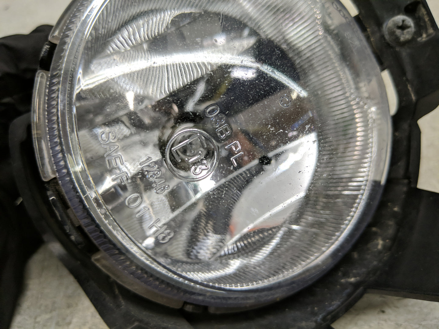 2011-2014 Chevrolet Cruze Passenger Right Oem Front Light Lamp - Oemusedautoparts1.com