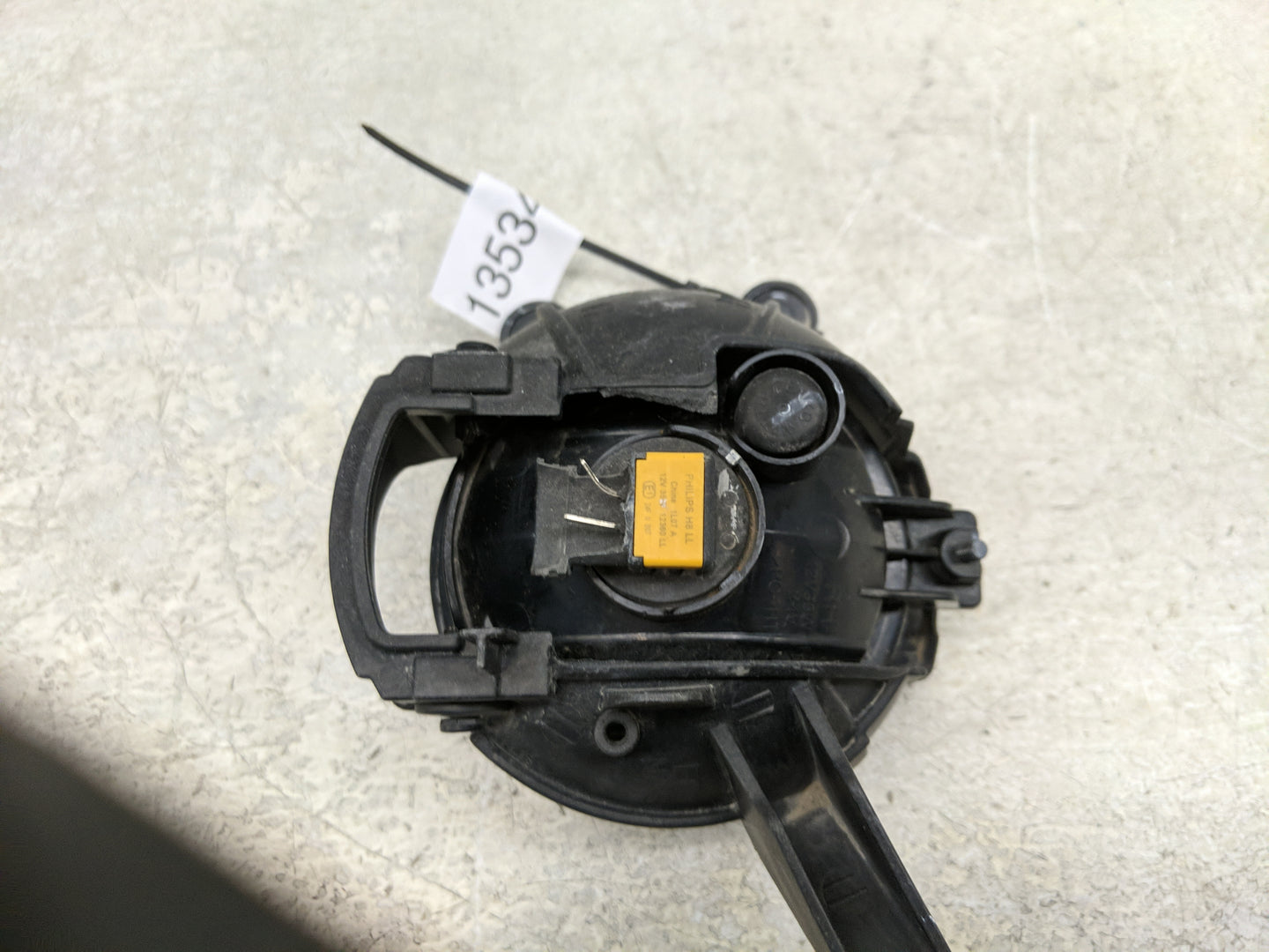 2011-2014 Chevrolet Cruze Passenger Right Oem Front Light Lamp - Oemusedautoparts1.com